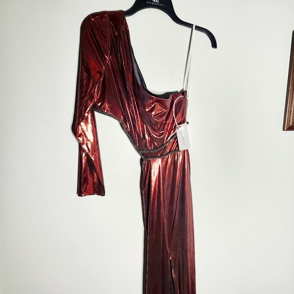 NWT | Marchesa Notte Liquid Red Studded Designer Gown - Picture 7 of 9